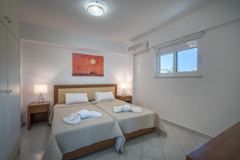 Playa Del Zante, By Tk Property Management อามูดี ภายนอก รูปภาพ